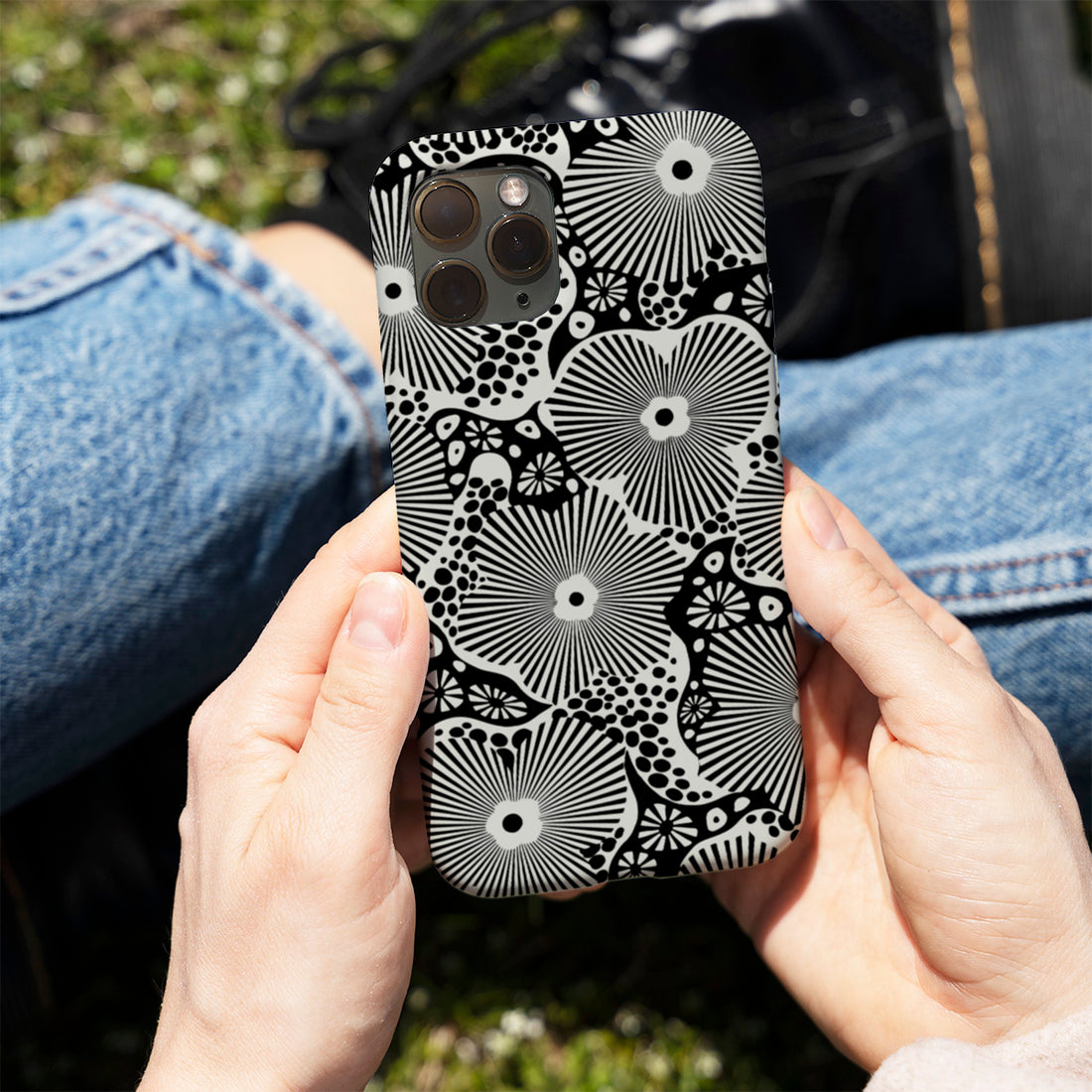 Woodblock Floral Black Phone Cover