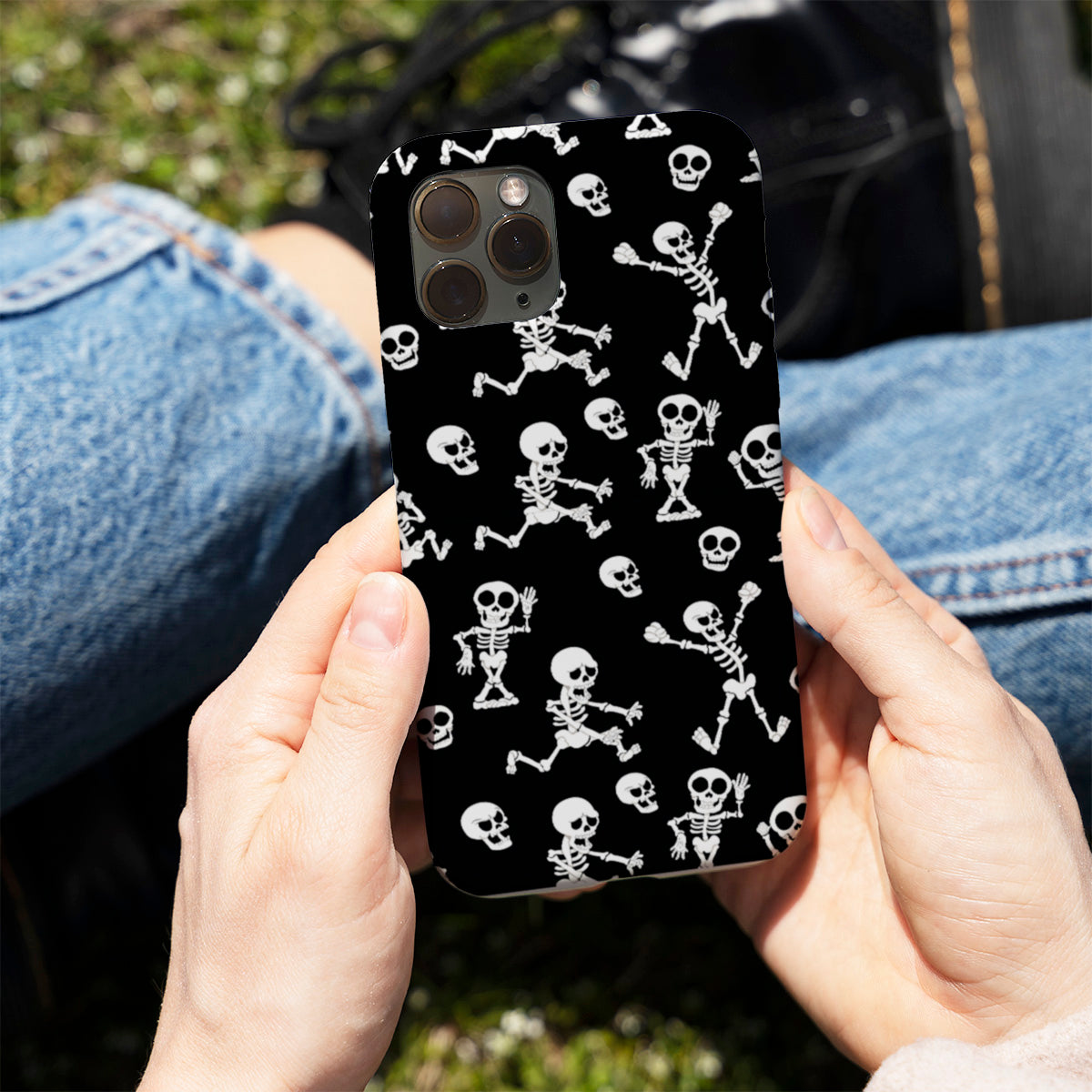 Dancing Skeleton Pattern  Phone Cover