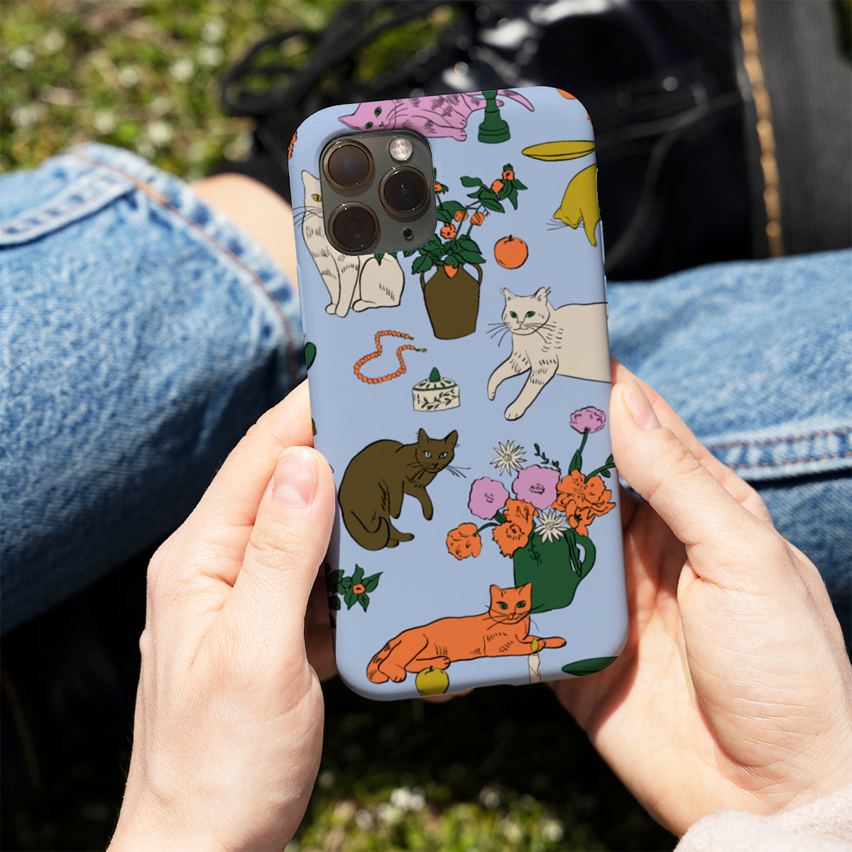 Table Cats  Phone Cover