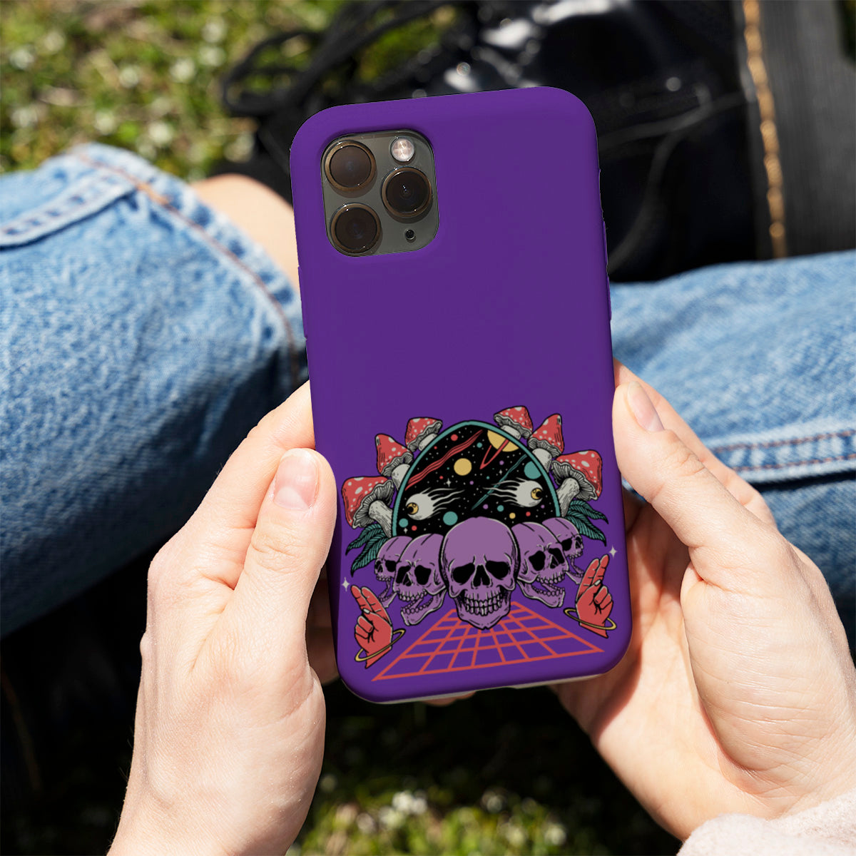 Purple Skulls Shroom Trip – Phone Cover