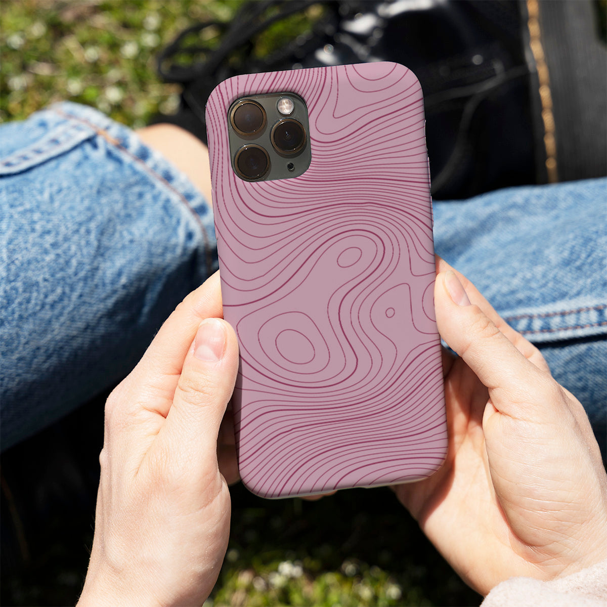 Lilac Contour Phone Cover