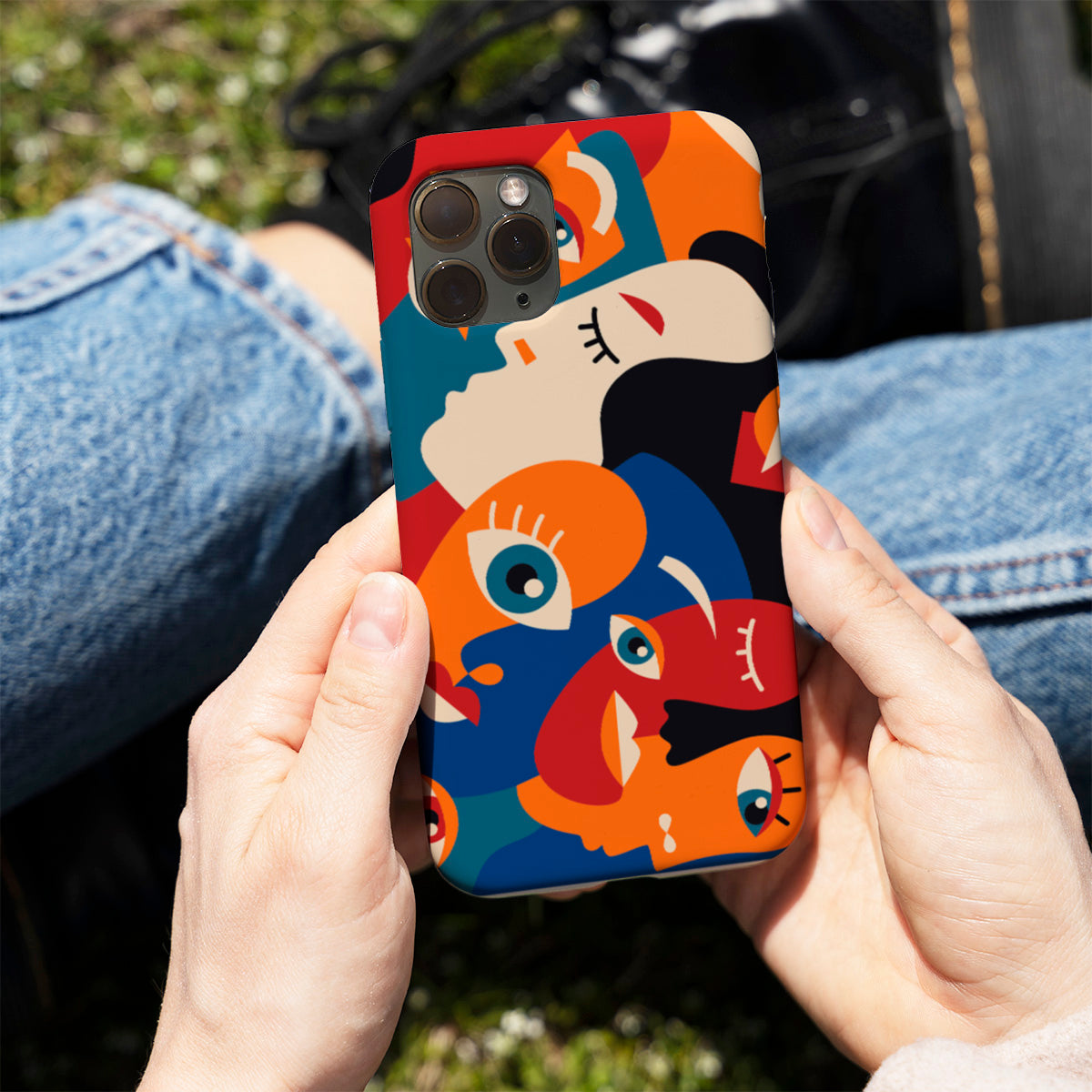 Abstract Faces Phone Cover