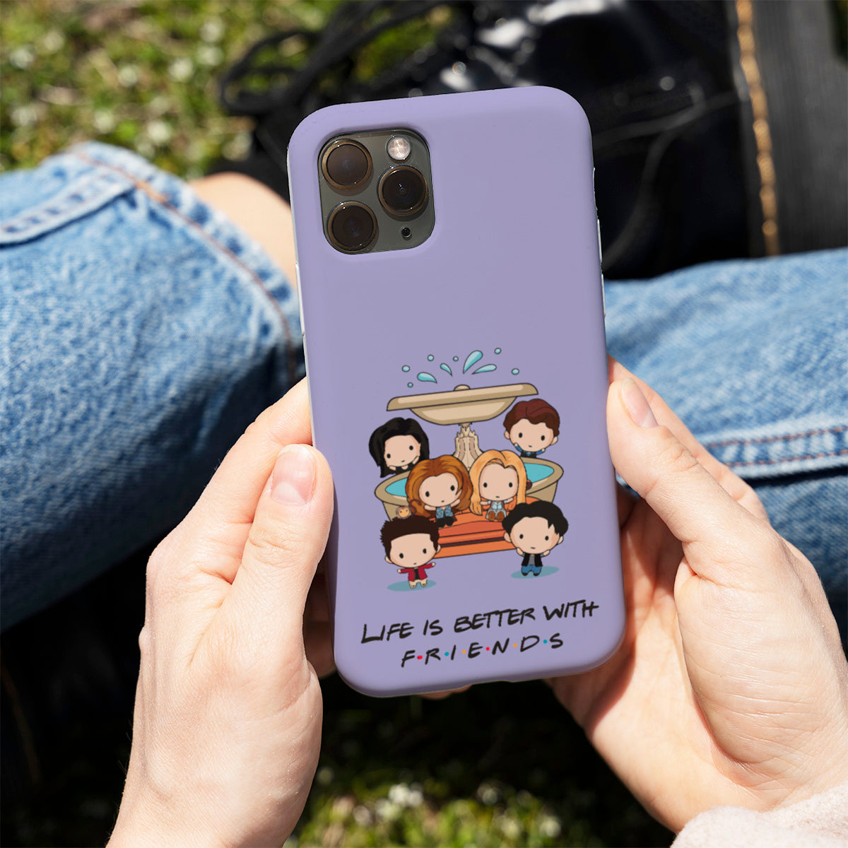 Life Is Better With FRIENDS – Circle Phone Cover