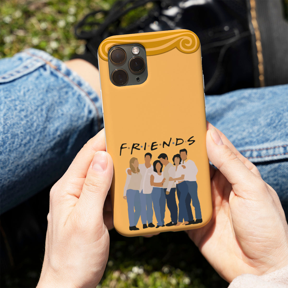 FRIENDS Minimal Cast Silhouette Phone Cover