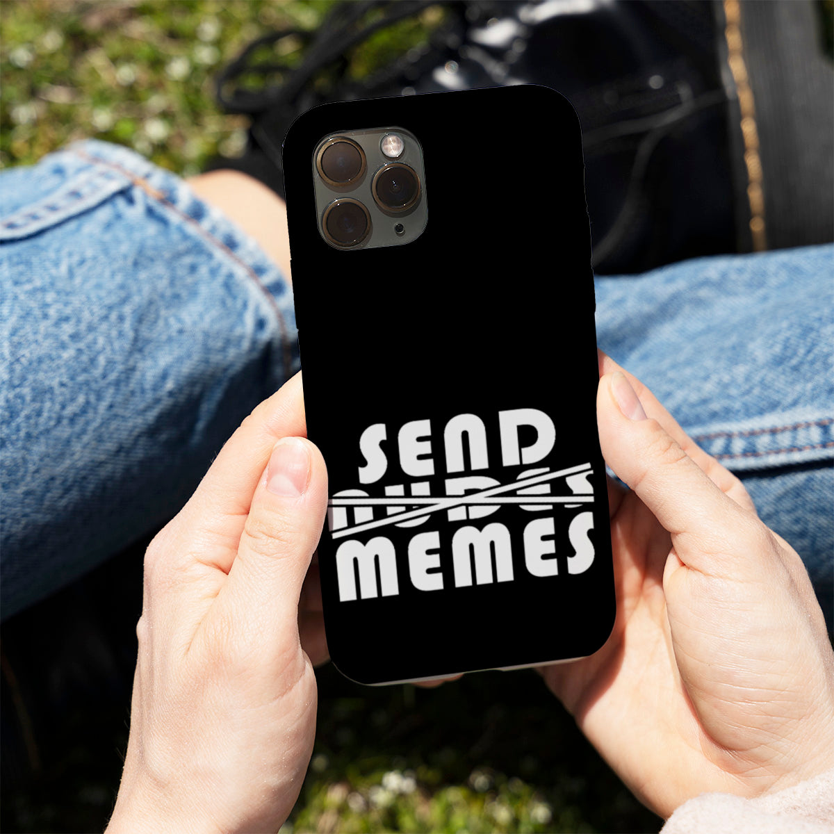 Send Memes Phone Cover